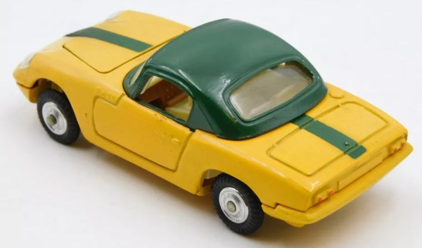 Corgi Toys Lotus Elan S2 Hartop 1964 DieCast Model (0607)